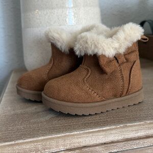 Wonder Nation Tan Kids Boots with Faux Fur and Bow Detail
